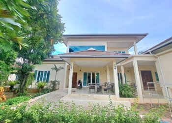 6 BEDROOM HOUSE ref: bs56